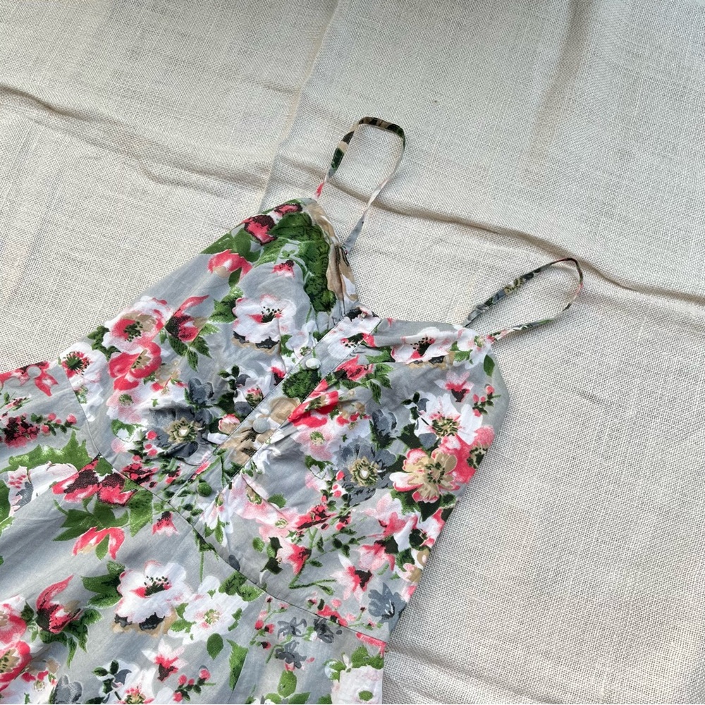 Grey Floral Skater Dress - Picture 4 of 9